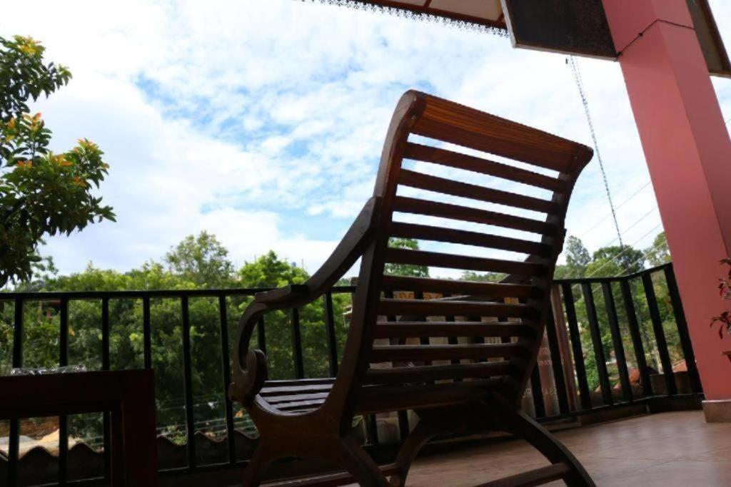 Hotel Little Heaven Guest Ella Exterior foto